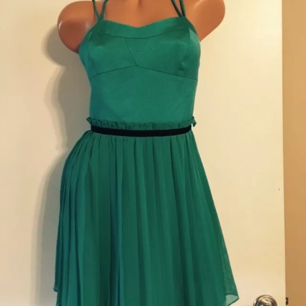 NWT BCBGeneration Corset Dress Size 6 Atlantis Green
